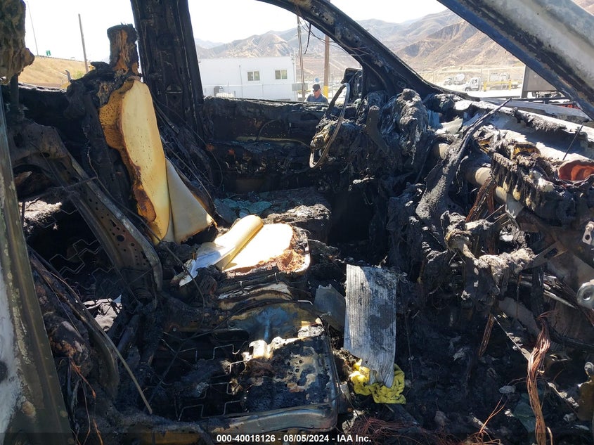 2021 CHEVROLET SILVERADO 1500 4WD  SHORT BED LT - 1GCUYDED9MZ354730