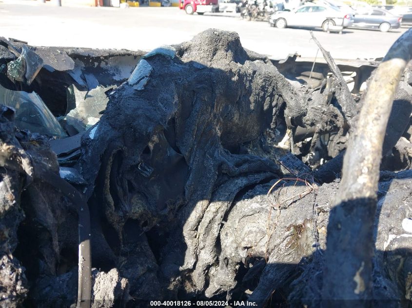 2021 CHEVROLET SILVERADO 1500 4WD  SHORT BED LT - 1GCUYDED9MZ354730