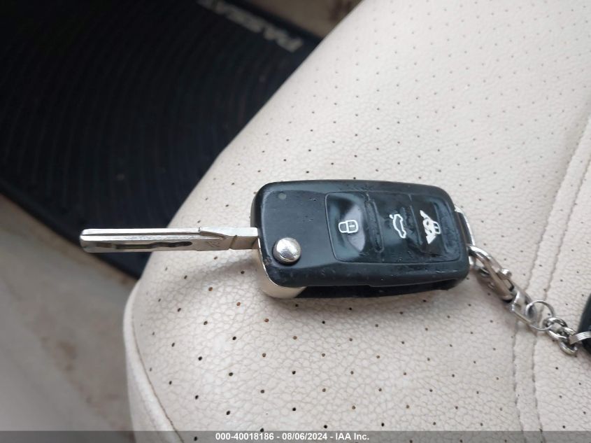 2012 Volkswagen Passat 2.5L Se VIN: 1VWBP7A33CC104519 Lot: 40018186