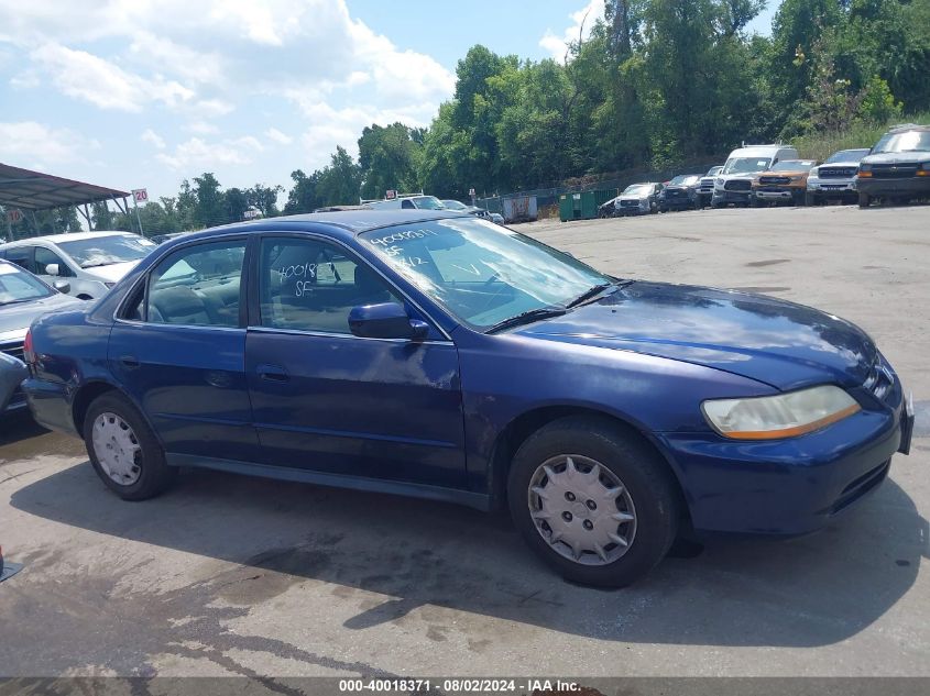 2001 Honda Accord 2.3 Lx VIN: 1HGCG66561A043320 Lot: 40018371