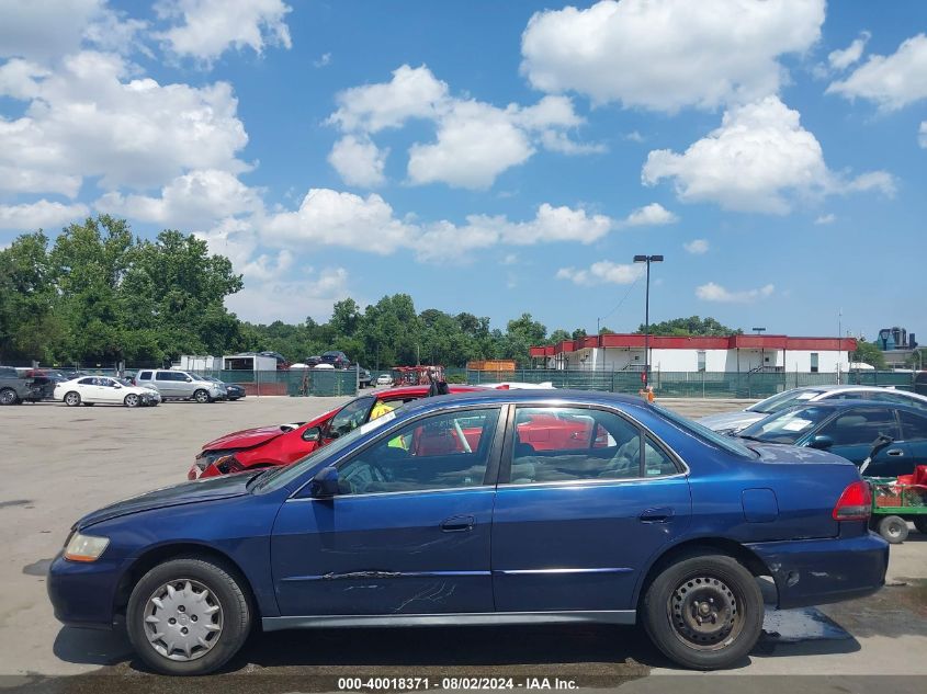 2001 Honda Accord 2.3 Lx VIN: 1HGCG66561A043320 Lot: 40018371