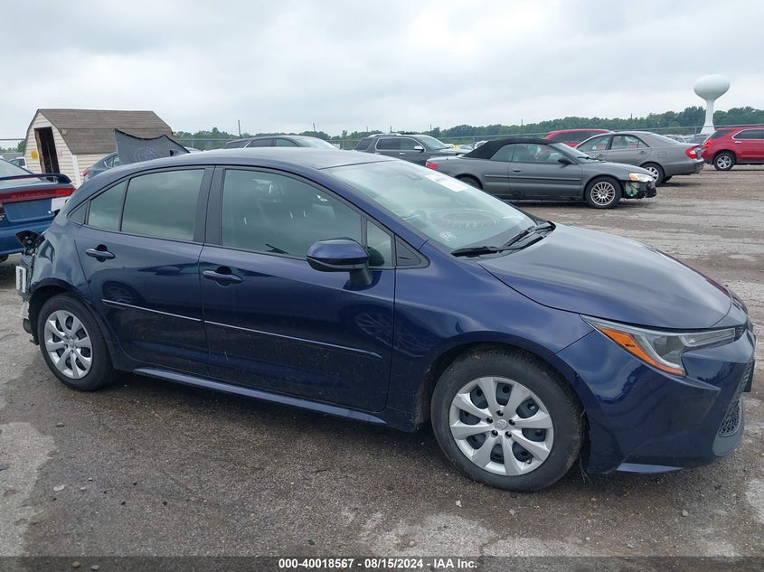 2021 TOYOTA COROLLA LE - JTDEPMAE5MJ184869