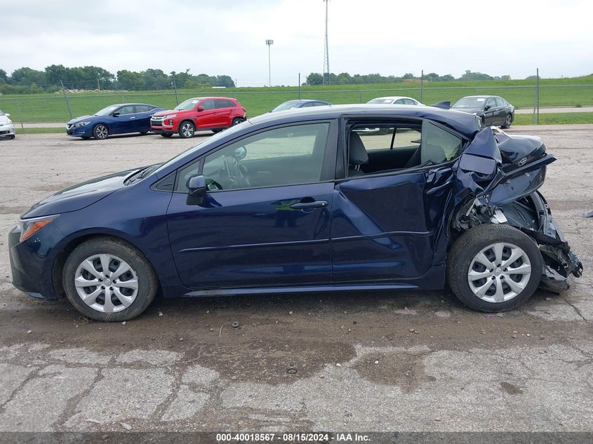 2021 TOYOTA COROLLA LE - JTDEPMAE5MJ184869