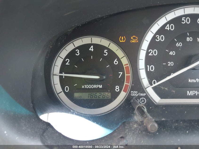 2008 Toyota Sienna Ce VIN: 5TDZK23C08S204275 Lot: 40018580