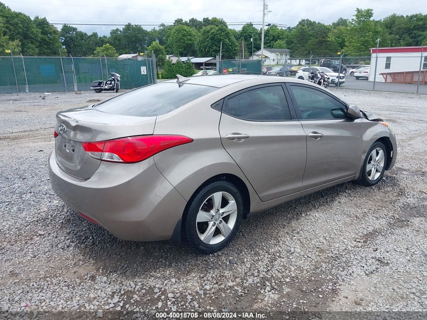 2013 HYUNDAI ELANTRA GLS - 5NPDH4AE6DH415585