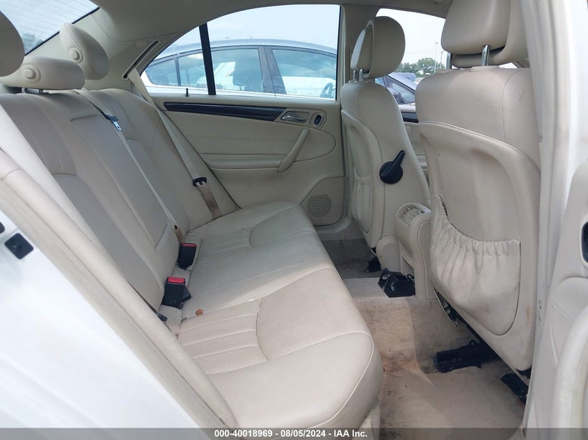 2007 Mercedes-Benz C 280 Luxury 4Matic VIN: WDBRF92H97F908143 Lot: 40018969