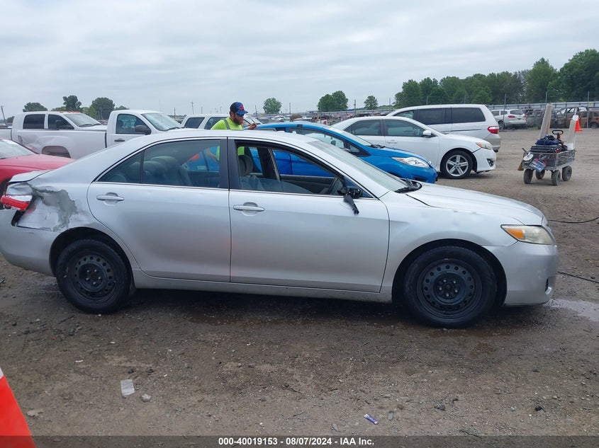 2010 Toyota Camry Le VIN: 4T1BF3EK1AU013882 Lot: 40019153