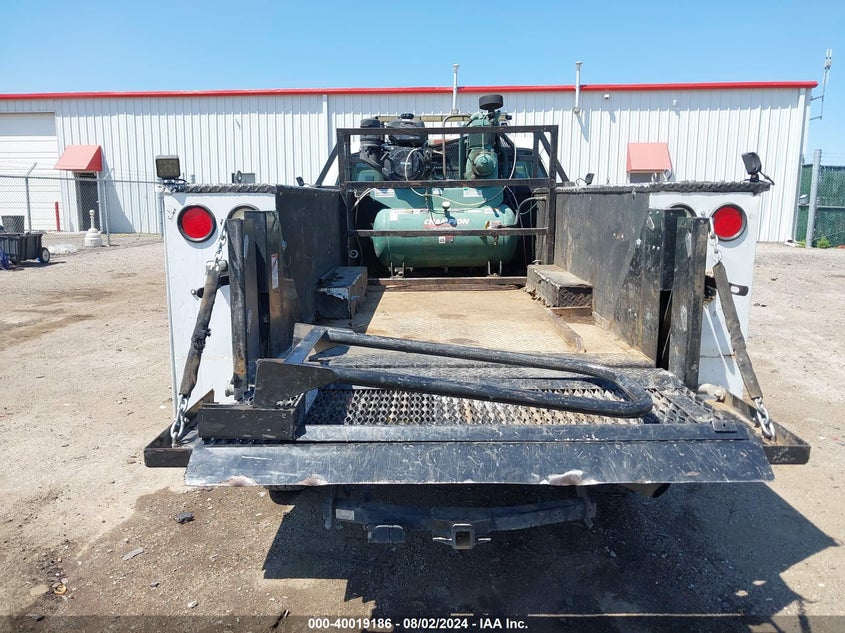 2012 Ford F-250 Xl VIN: 1FT7X2B69CEC00521 Lot: 40019186