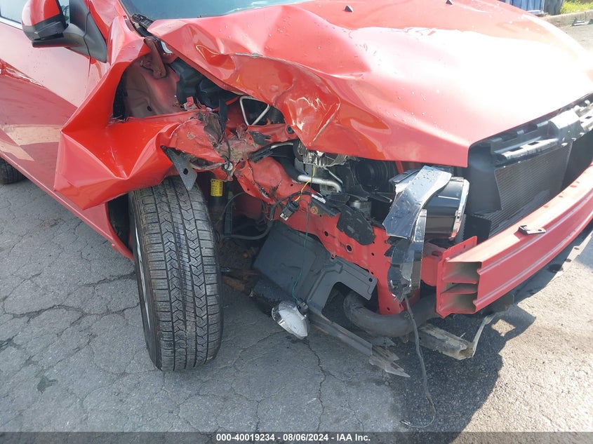 2012 Chevrolet Sonic 2Lt VIN: 1G1JC6SB7C4231240 Lot: 40019234