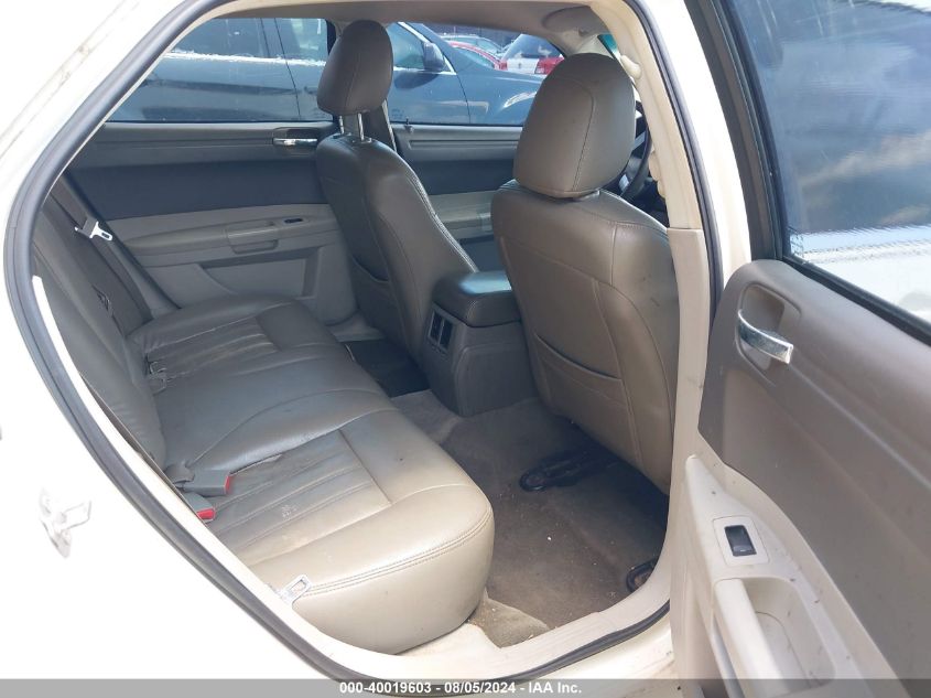 2008 Chrysler 300 Lx VIN: 2C3LA43R38H133424 Lot: 40019603