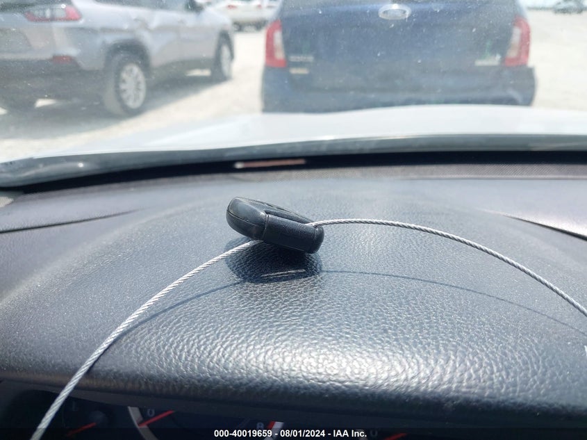 2010 Honda Accord 3.5 Ex-L VIN: 1HGCP3F82AA014731 Lot: 40019659