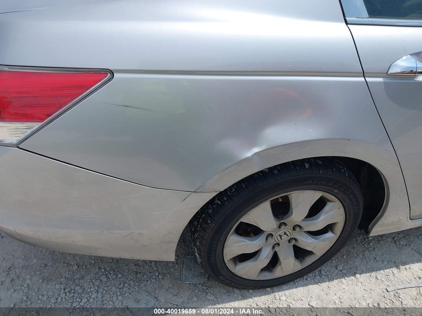 2010 Honda Accord 3.5 Ex-L VIN: 1HGCP3F82AA014731 Lot: 40019659