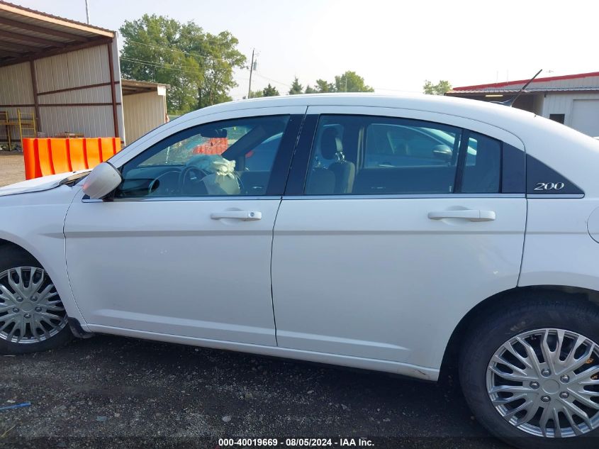 2012 Chrysler 200 Lx VIN: 1C3CCBAB2CN319752 Lot: 40019669