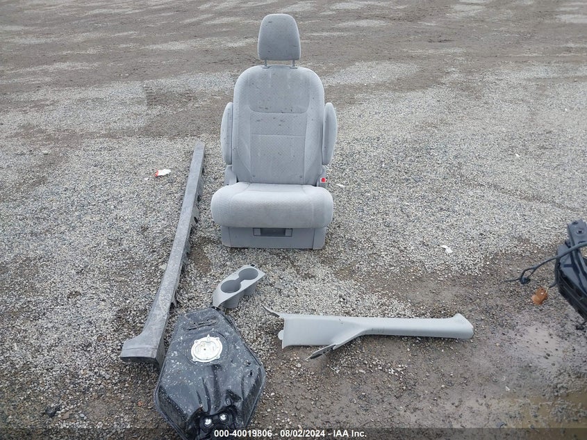 2015 Toyota Sienna Le 8 Passenger VIN: 5TDKK3DC9FS537190 Lot: 40019806