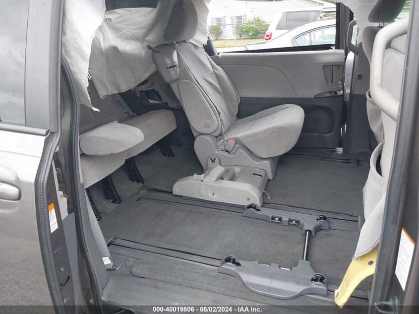 2015 Toyota Sienna Le 8 Passenger VIN: 5TDKK3DC9FS537190 Lot: 40019806