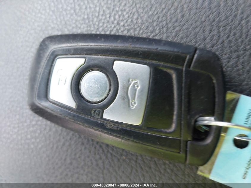 2013 BMW 328I VIN: WBA3A5G53DNP23016 Lot: 40020047