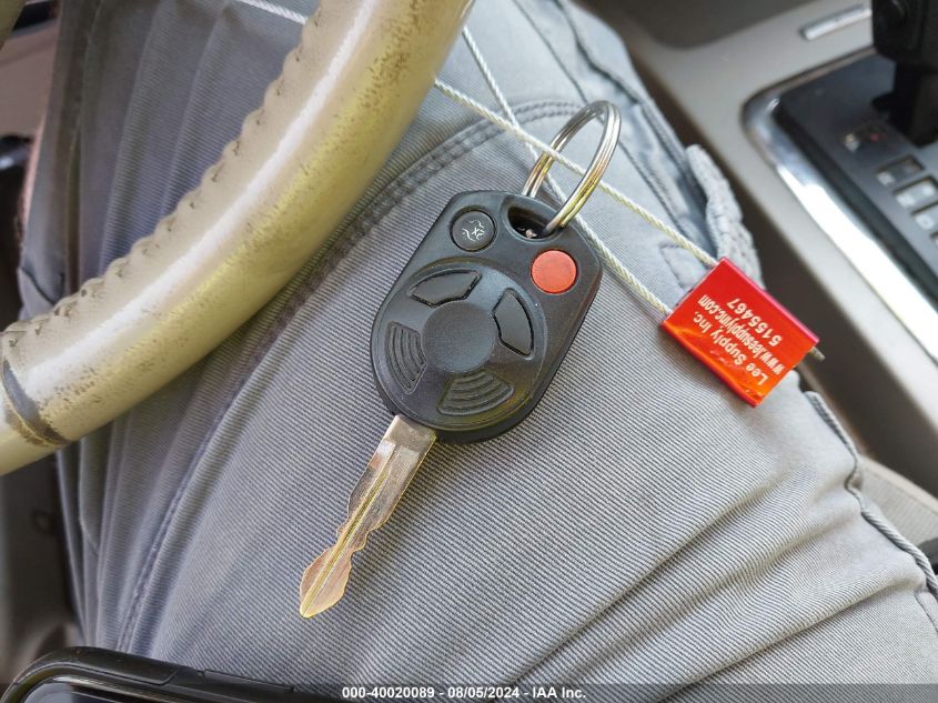 2012 Ford Escape Xlt VIN: 1FMCU9D71CKB93017 Lot: 40020089