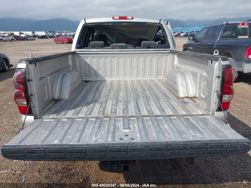 2004 Chevrolet Silverado 1500 Ls VIN: 2GCEK13T741372022 Lot: 40020347