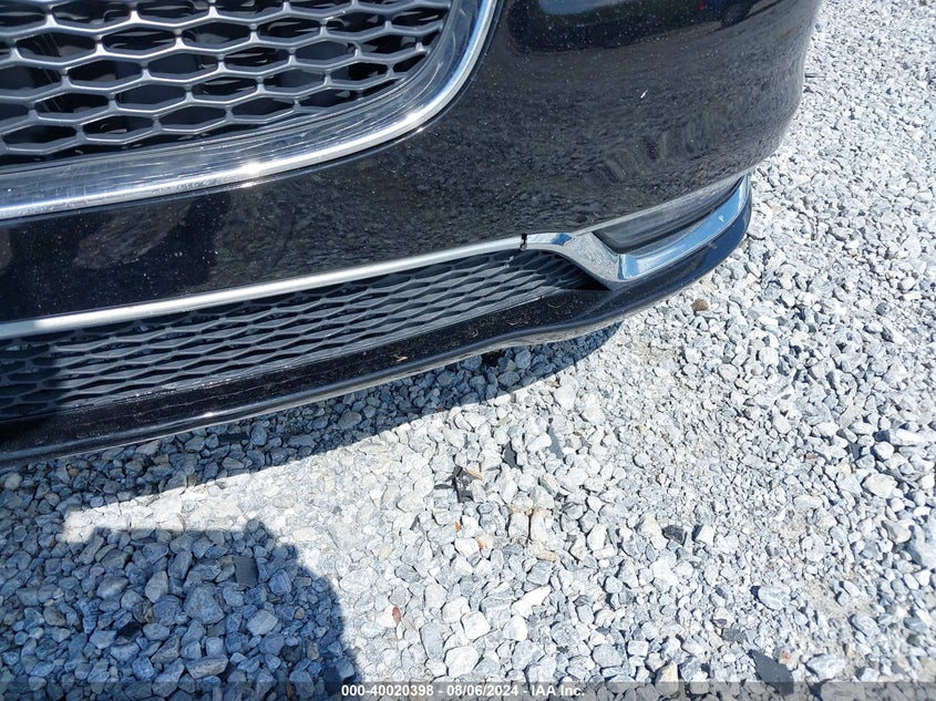 2015 CHRYSLER 300 LIMITED - 2C3CCAAG2FH792134