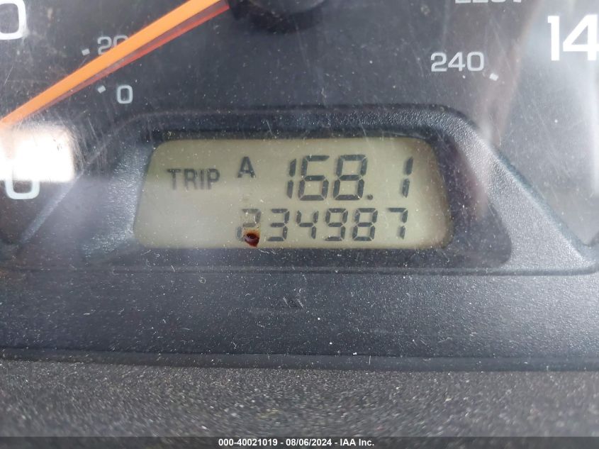 2000 Honda Accord VIN: 1HECT3247Y8012311 Lot: 40021019