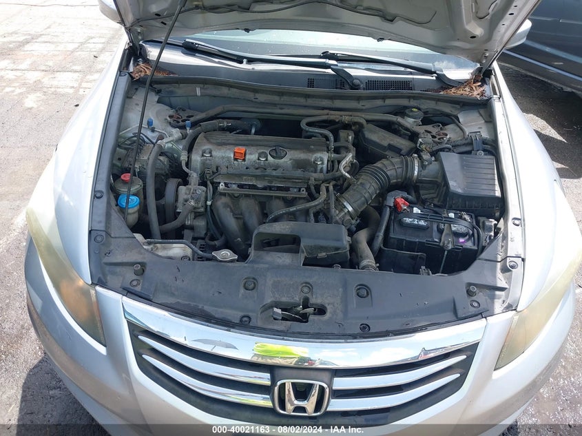 2011 Honda Accord 2.4 Ex VIN: 1HGCP2F72BA068839 Lot: 40021163