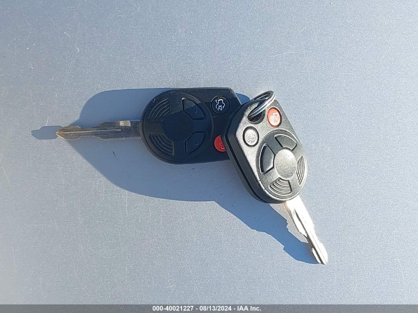 2010 Ford Escape Xlt VIN: 1FMCU0D78AKD12447 Lot: 40021227