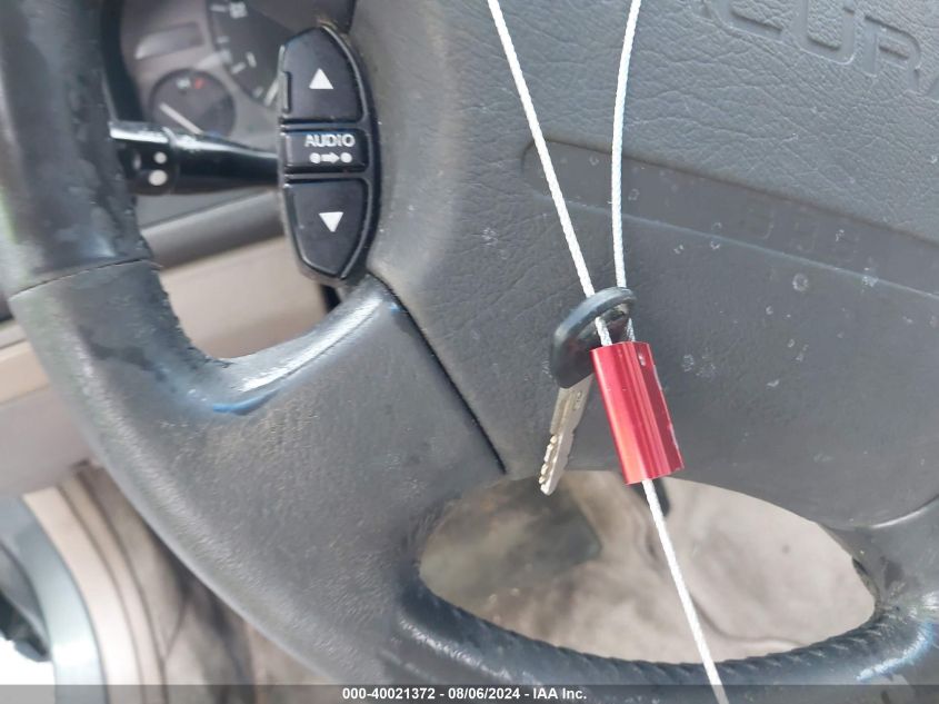 1994 Acura Legend L VIN: JH4KA7668RC023689 Lot: 40021372