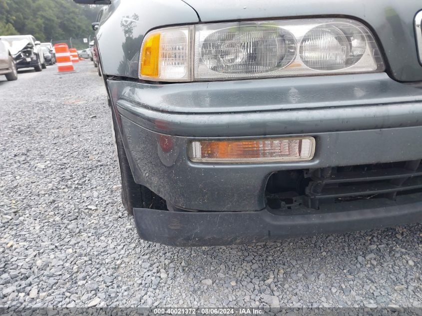 1994 Acura Legend L VIN: JH4KA7668RC023689 Lot: 40021372
