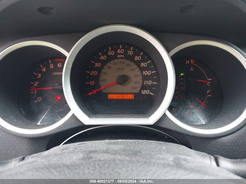 2011 Toyota Tacoma Prerunner V6 VIN: 3TMJU4GN2BM110811 Lot: 40021377