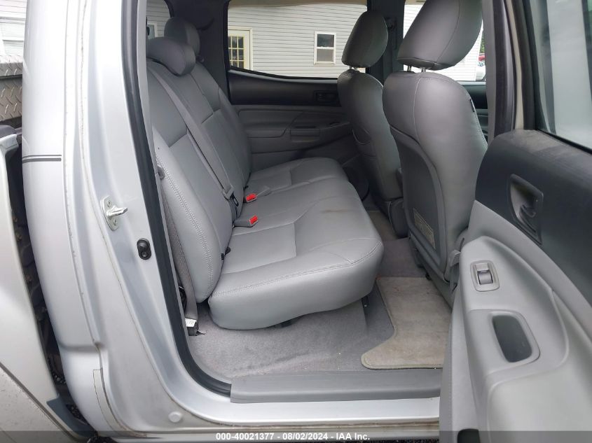 2011 Toyota Tacoma Prerunner V6 VIN: 3TMJU4GN2BM110811 Lot: 40021377