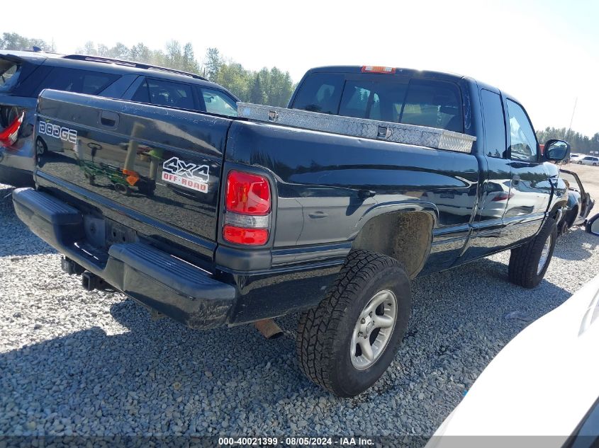 2000 Dodge Ram 1500 VIN: 3B7HF13Z0YG161537 Lot: 40021399