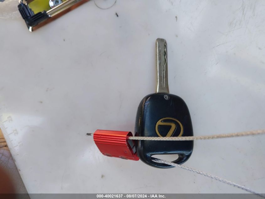 2004 Lexus Es 330 VIN: JTHBA30G245041631 Lot: 40021637