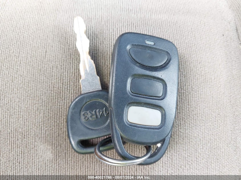 2004 Chevrolet Silverado 2500Hd Ls VIN: 1GCHC29U74E354117 Lot: 40021766