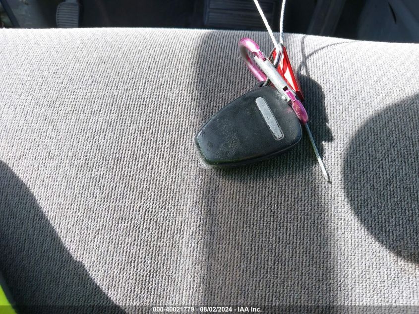 2006 Chrysler Town & Country VIN: 1A4GP45R16B627032 Lot: 40021779