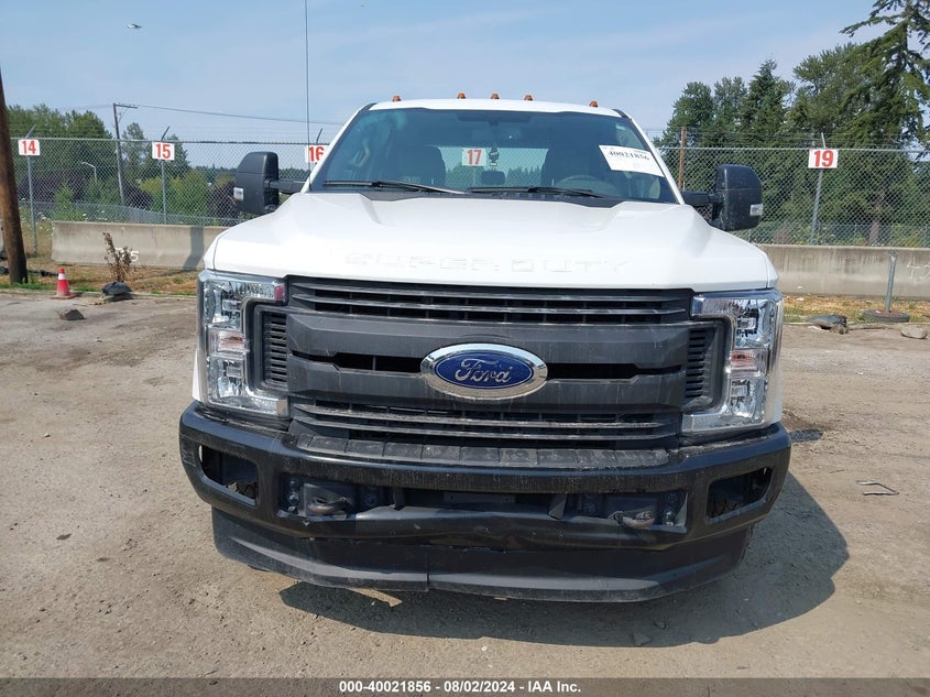 2019 Ford F-250 Xl VIN: 1FT7W2B60KEG11808 Lot: 40021856