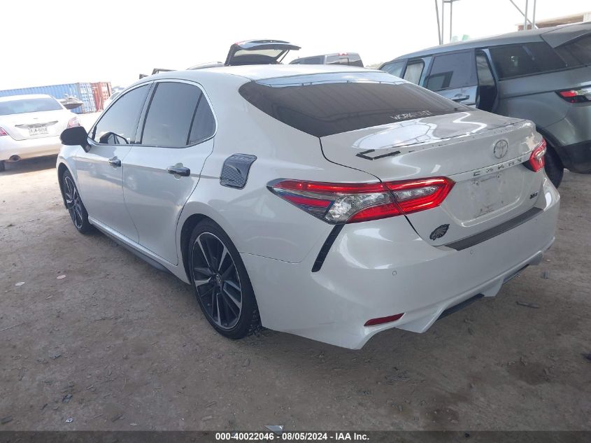 VIN 4T1B61HK6JU008547 2018 Toyota Camry, Xse no.3