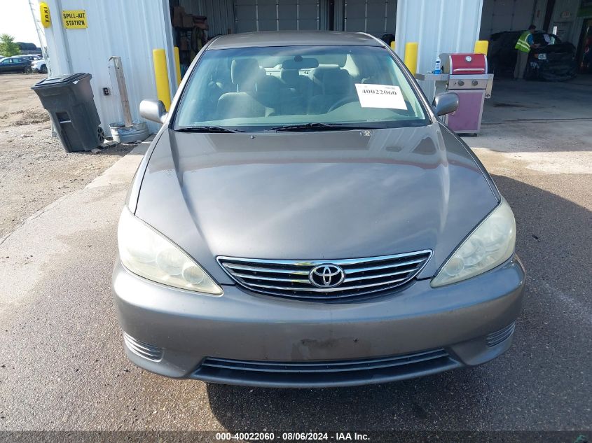 2005 Toyota Camry Le VIN: 4T1BE32K45U539257 Lot: 40022060