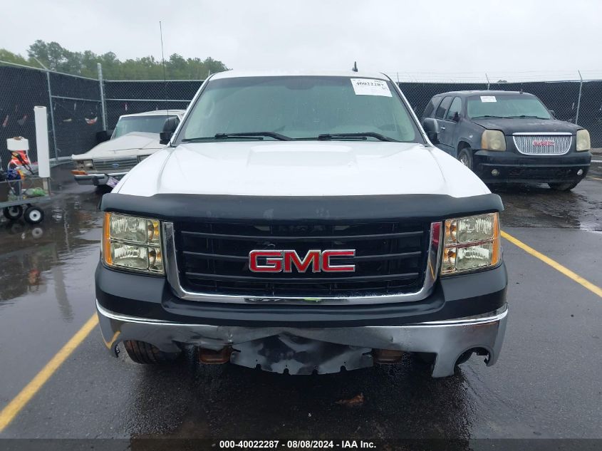 2008 GMC Sierra 1500 Work Truck VIN: 2GTEC13CX81182959 Lot: 40022287