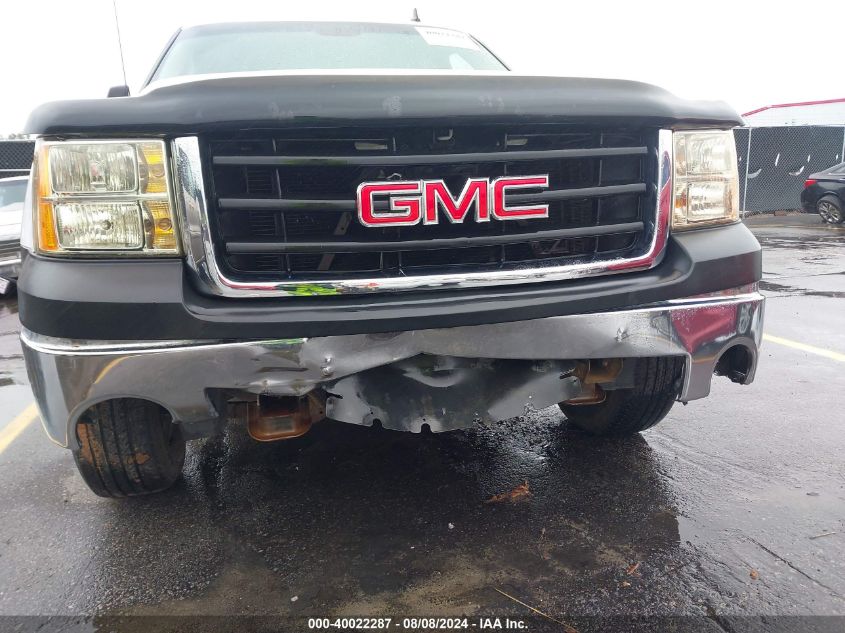 2008 GMC Sierra 1500 Work Truck VIN: 2GTEC13CX81182959 Lot: 40022287