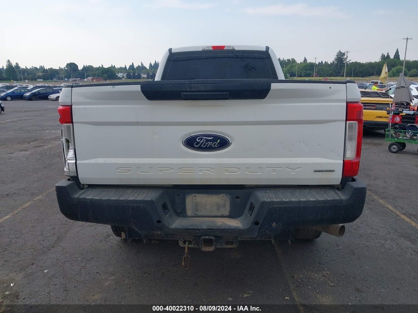 2017 Ford F-250 Xl VIN: 1FT7X2B63HEB24513 Lot: 40022310