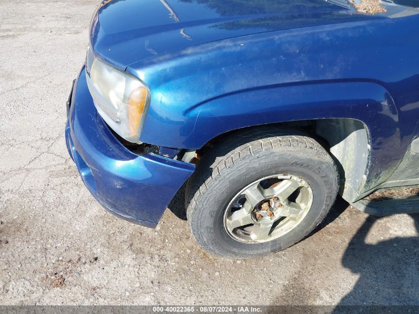 2005 Chevrolet Trailblazer Ls VIN: 1GNDT13S052157462 Lot: 40022365