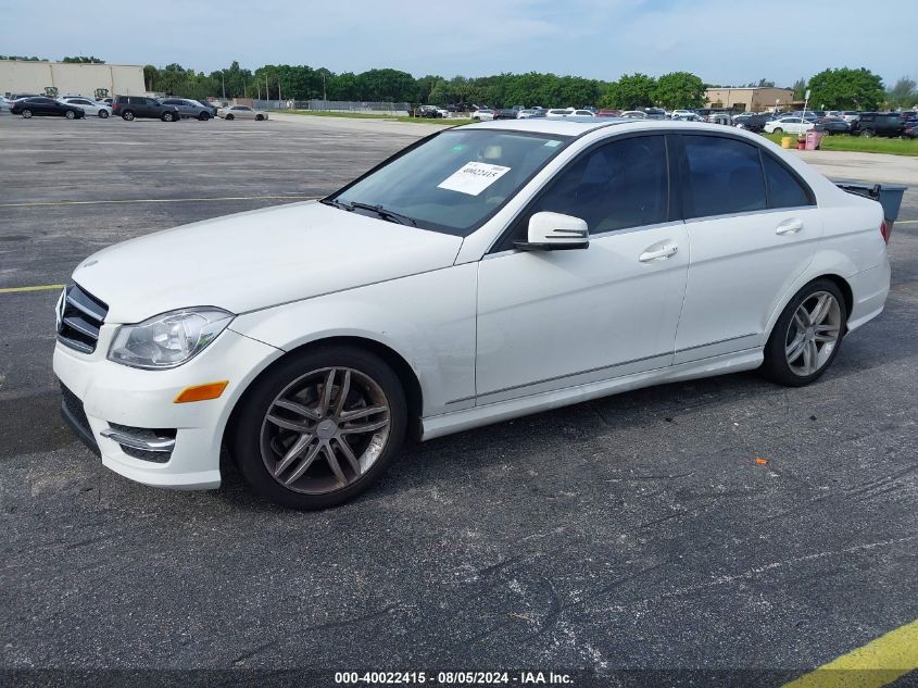 2014 MERCEDES-BENZ C 250 LUXURY/SPORT - WDDGF4HB6EG213064