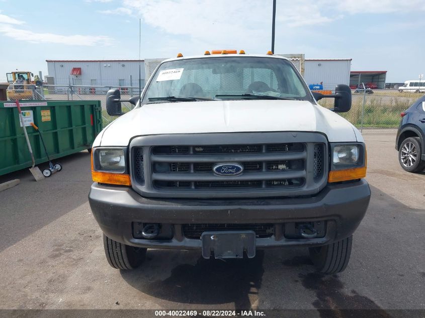 1999 Ford F-450 Lariat/Xl/Xlt VIN: 1FDXF46F2XEA98702 Lot: 40022469