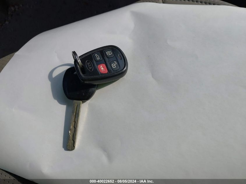 2007 Kia Amanti VIN: KNALD125875137732 Lot: 40022652