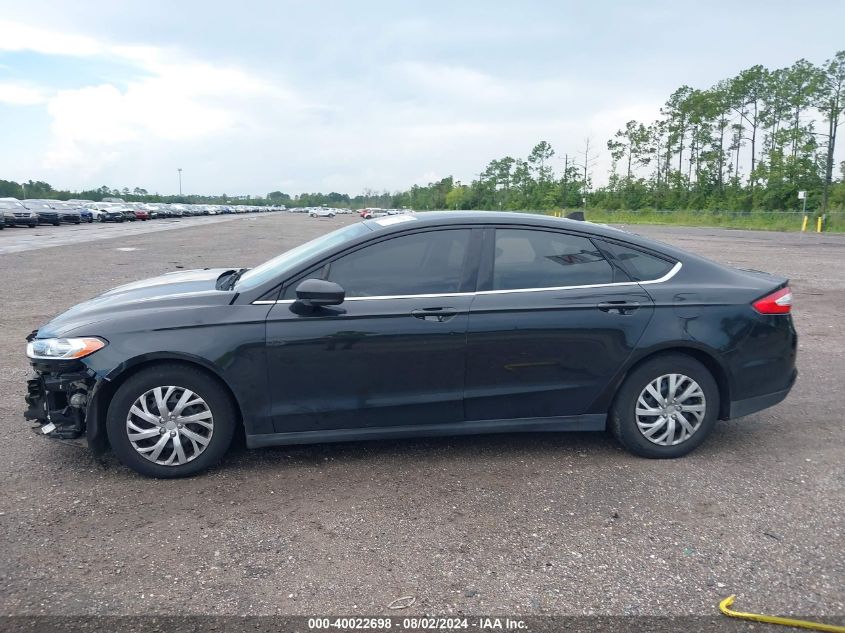 2013 Ford Fusion S VIN: 3FA6P0G72DR356597 Lot: 40022698