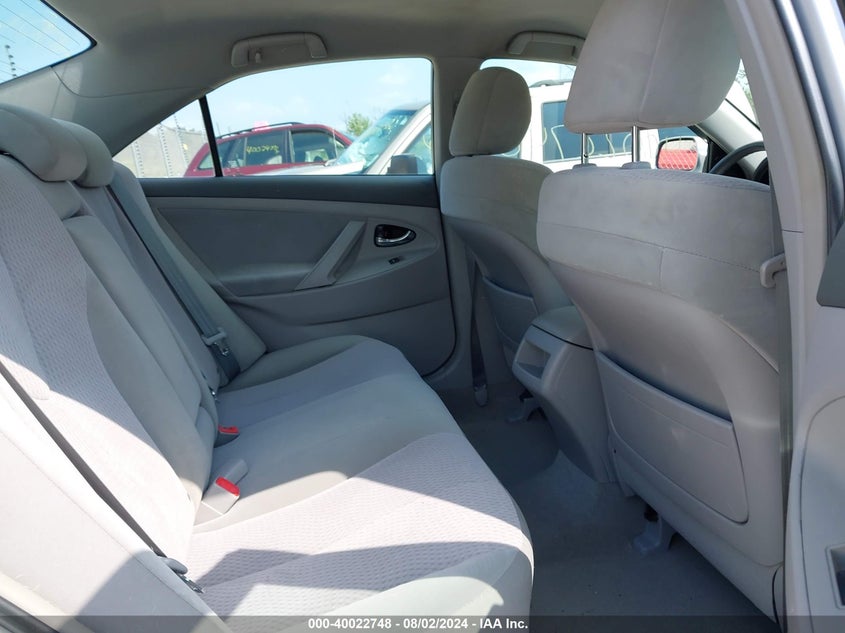 2010 Toyota Camry Se/Le/Xle VIN: 4T1BF3EK7AU575298 Lot: 40022748