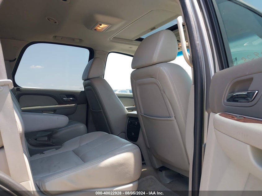 2007 Chevrolet Tahoe Ltz VIN: 1GNFC13J17R390681 Lot: 40022928