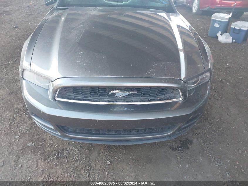 2013 Ford Mustang V6 VIN: 1ZVBP8AM7D5262608 Lot: 40023075