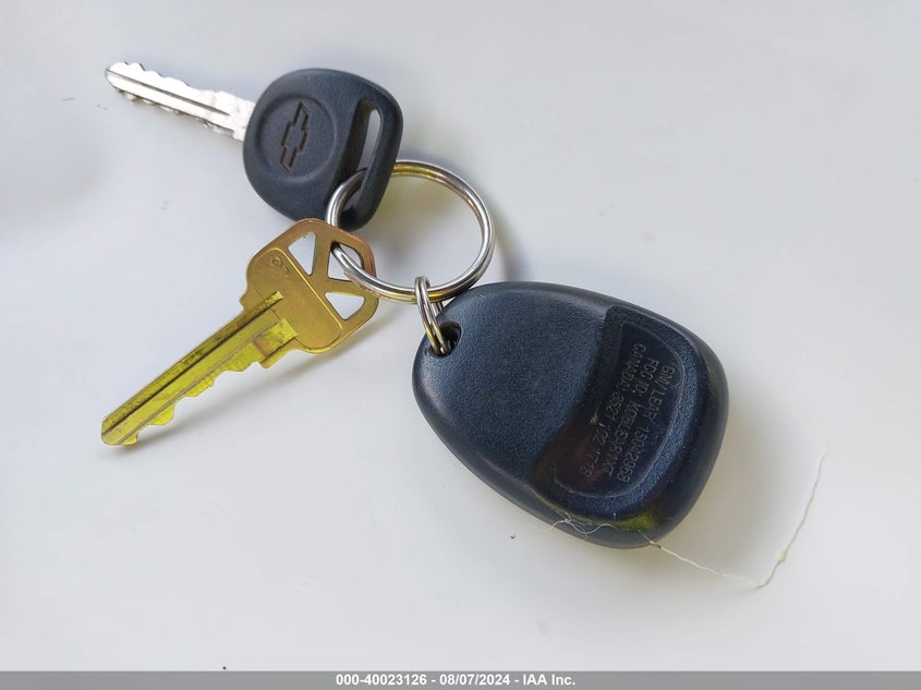 2002 Chevrolet Silverado K1500 VIN: 2GCEK19T321141221 Lot: 40023126