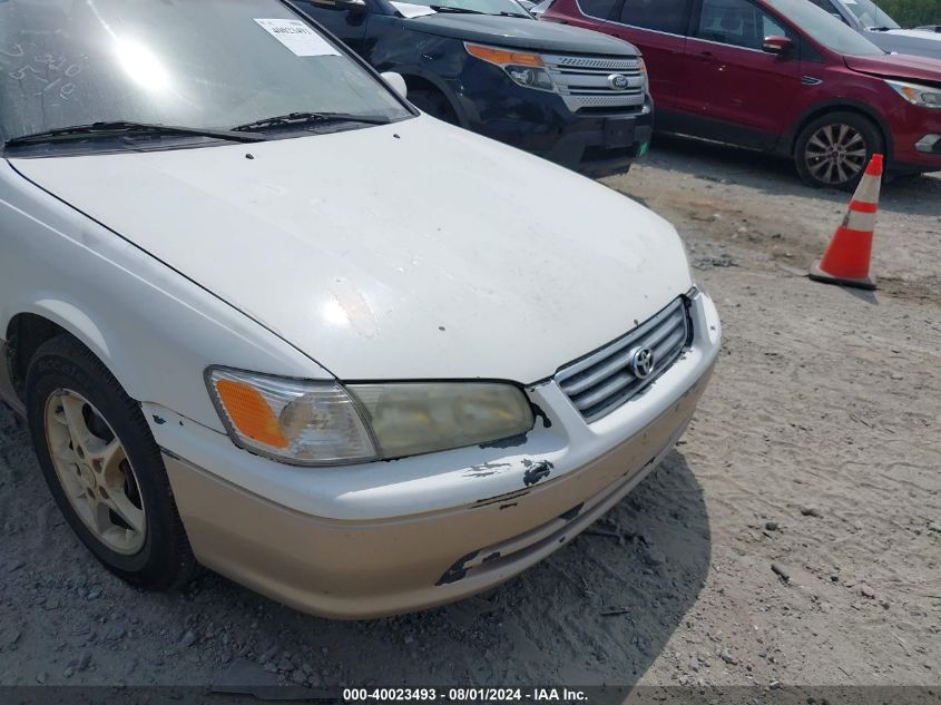 2000 Toyota Camry Le VIN: 4T1BG22K6YU752042 Lot: 40023493